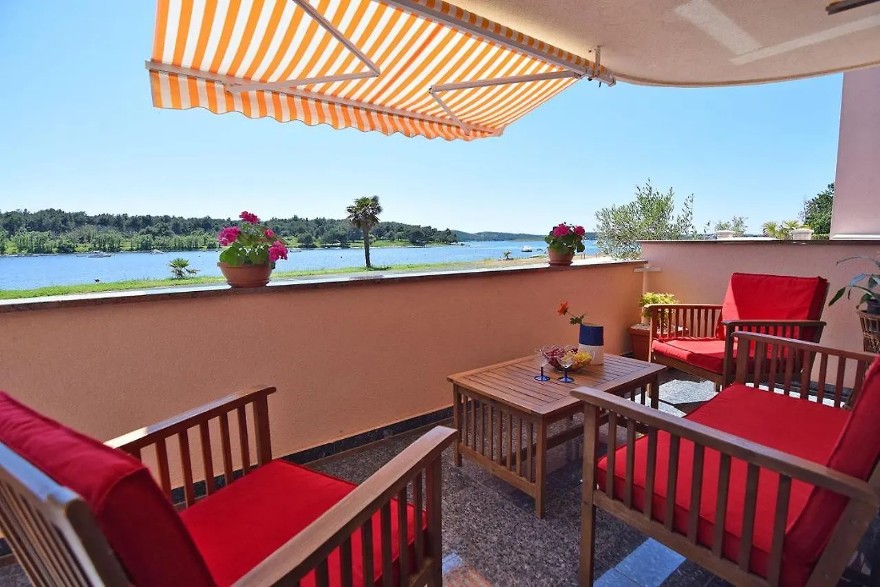 Apartment Apartman Lux Medulin Croatia
